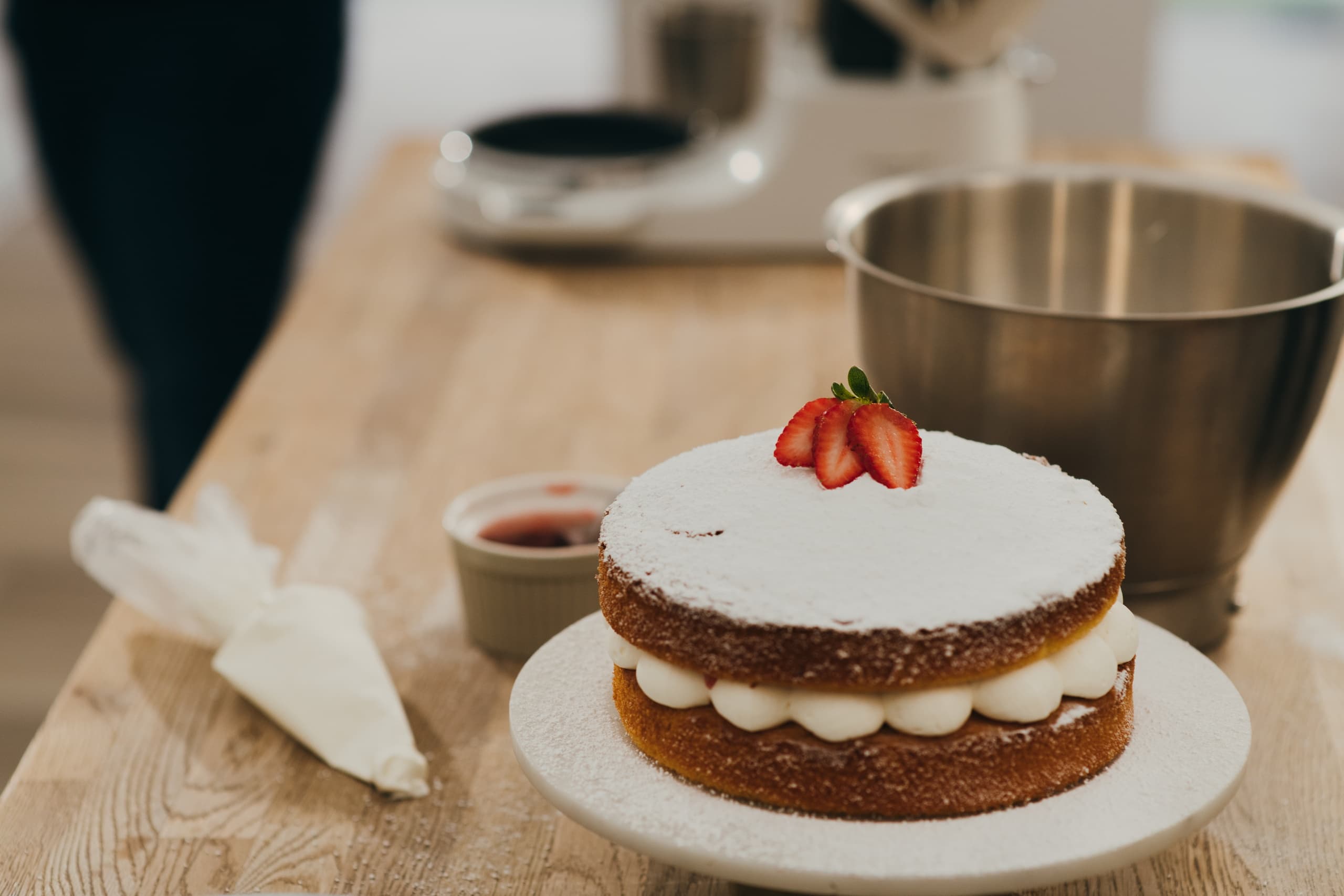 Bake the Perfect Victoria Sponge in Liverpool: Hands-On Masterclass at The Big Bakes