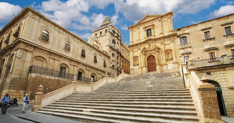 Cultural & Water Activities: Noto Baroque Group Tour by Hermes Sicily Tours