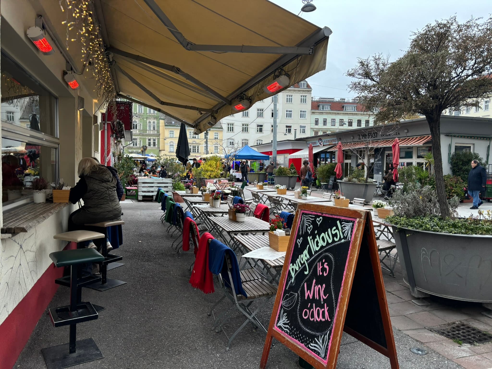 Vienna Market Food Tour with Wien mal anders