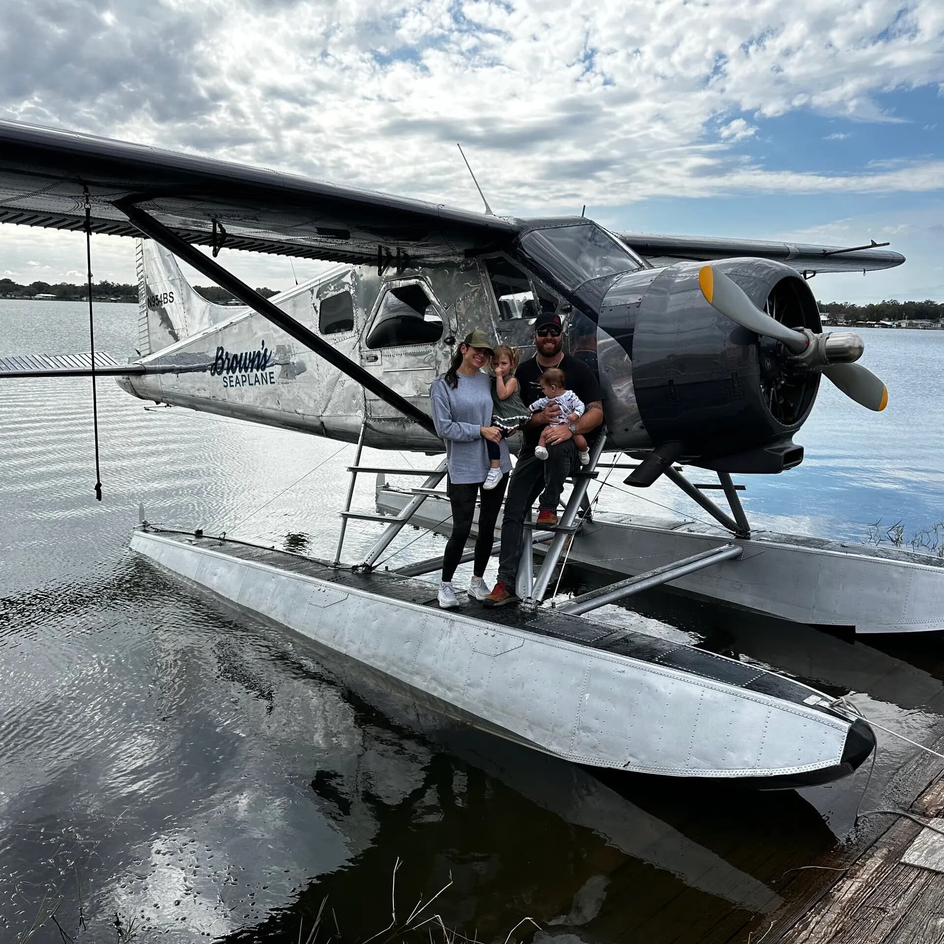 Seaplane Tour Over Winter Haven Chain of Lakes — DHC-2 Beaver Experience