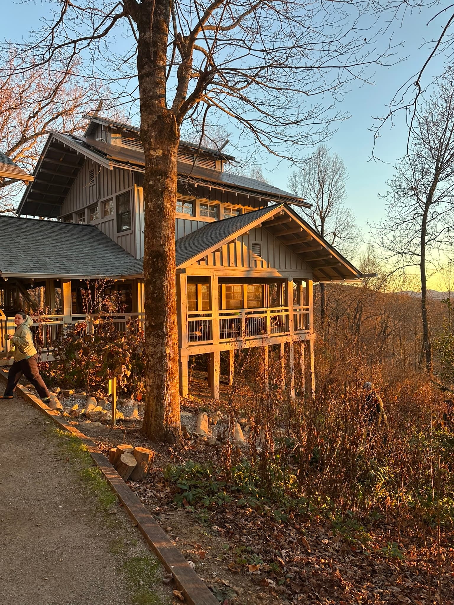 Women-Only Springer Mountain to Hike Inn: 3-Day Appalachian Trail Start photo 1