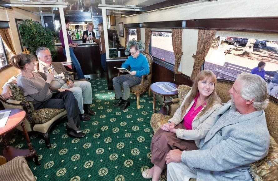 luxury-dome-class-grand-canyon-railway-dome-parlor-experience