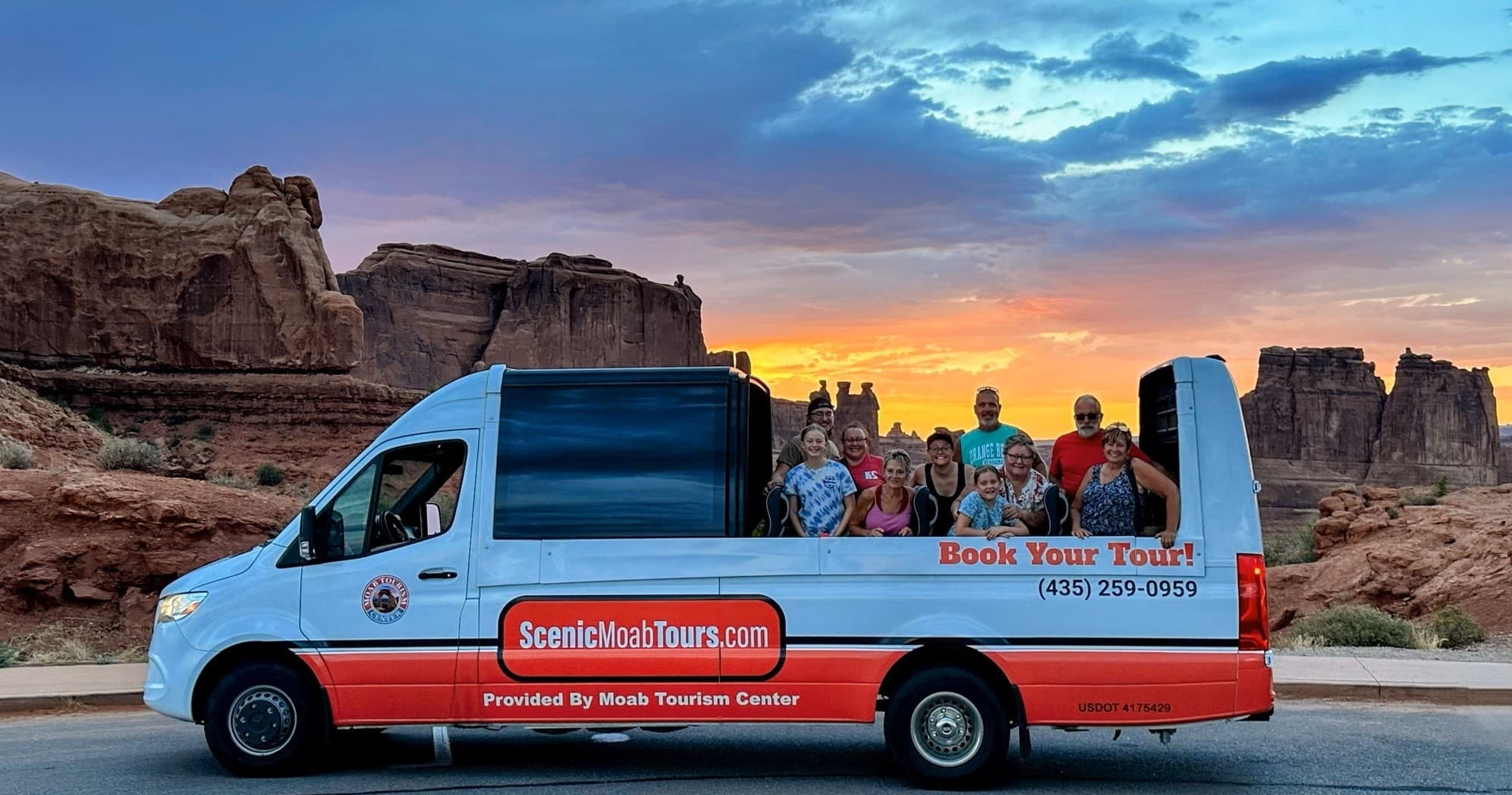 Explore Arches National Park on a Guided Moab Tour