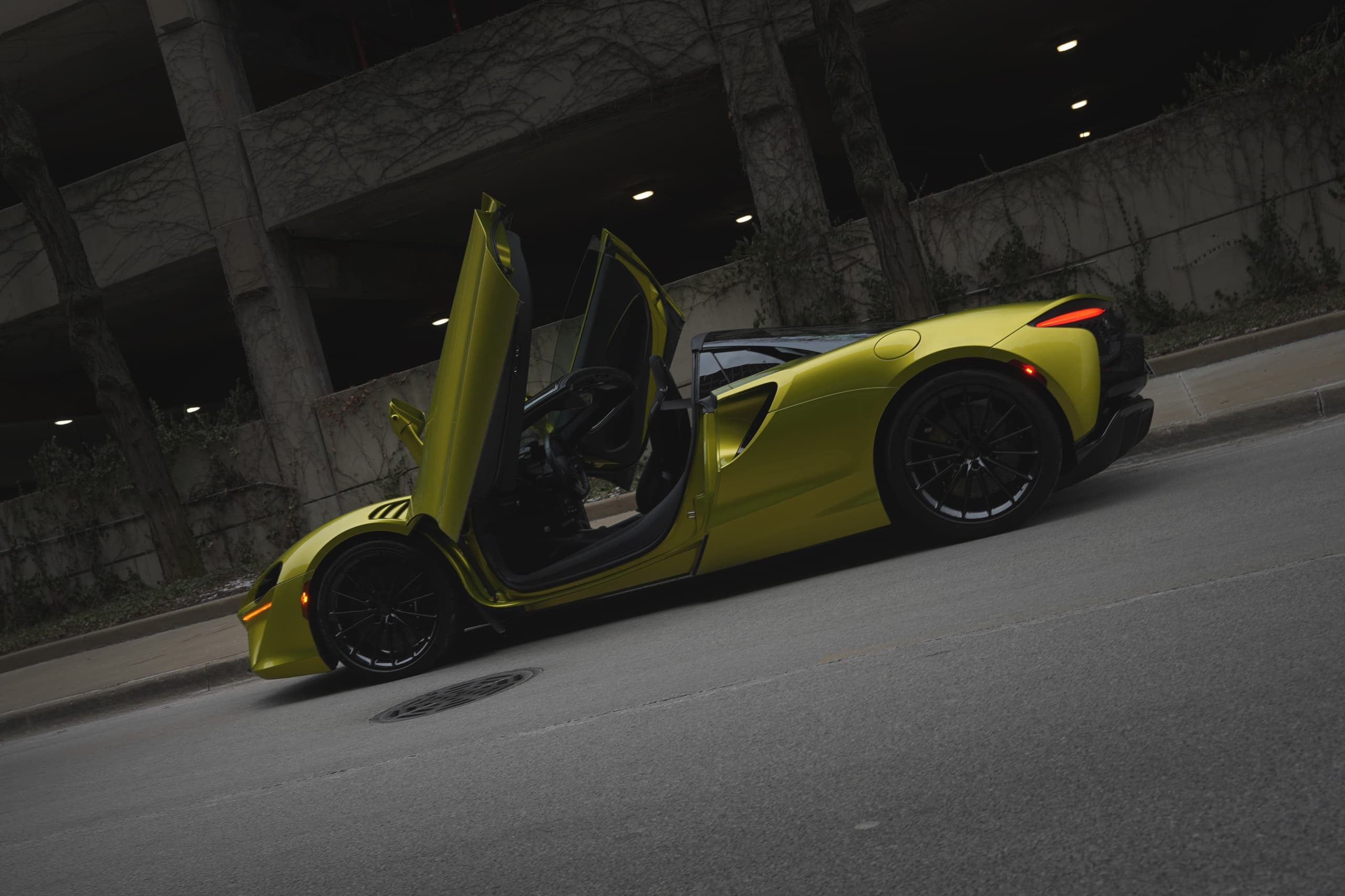 Chicago Supercar Drive: McLaren Artura Spider Experience photo 2