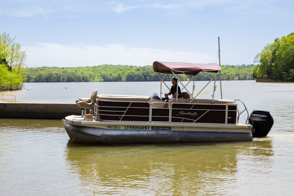Red Sweetwater Fishing Pontoon Adventure in Murray, KY