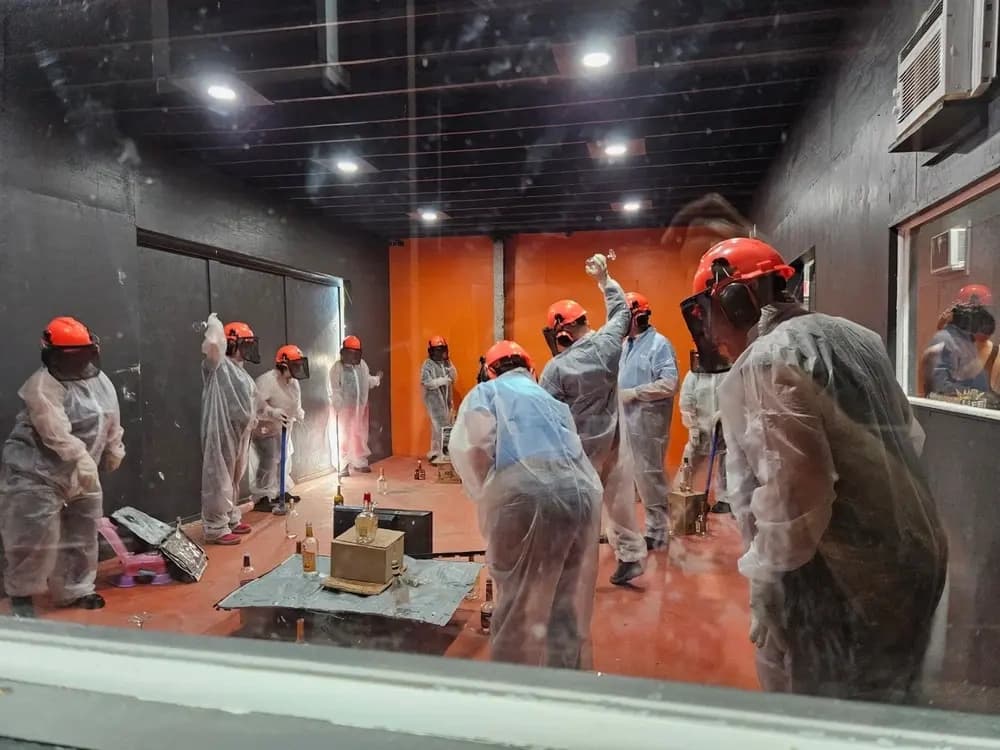 Rage Room Experience: Houston Smash Sessions for Teams and Stress Relief photo 3