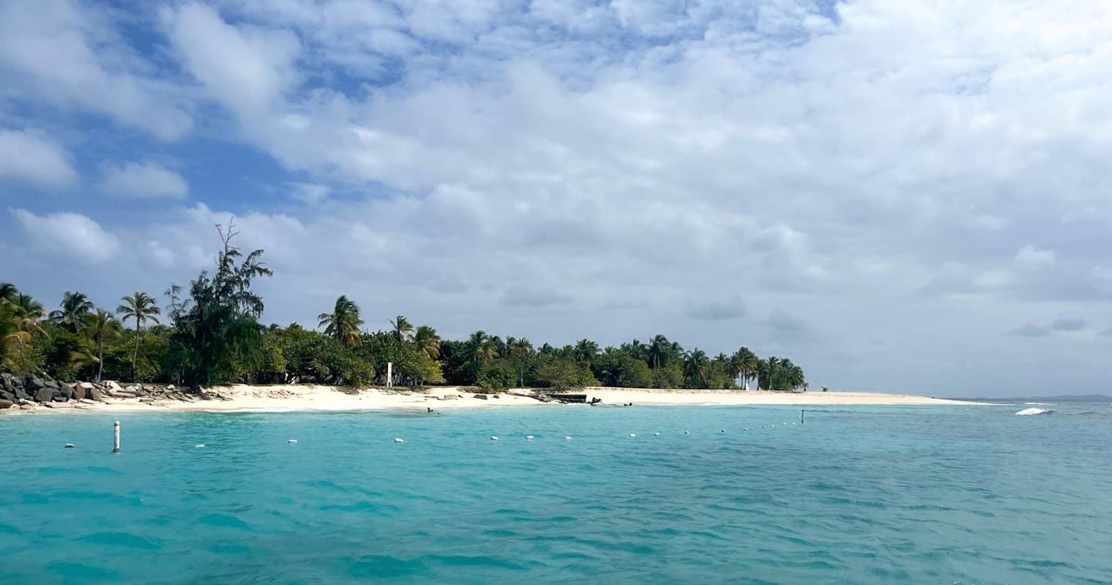 Half Day Lobos Island Private Boat Tour in Fajardo