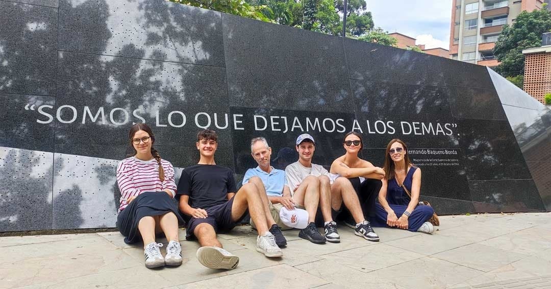 Medellín's Past and Progress: Pablo Escobar Low-Cost Tour