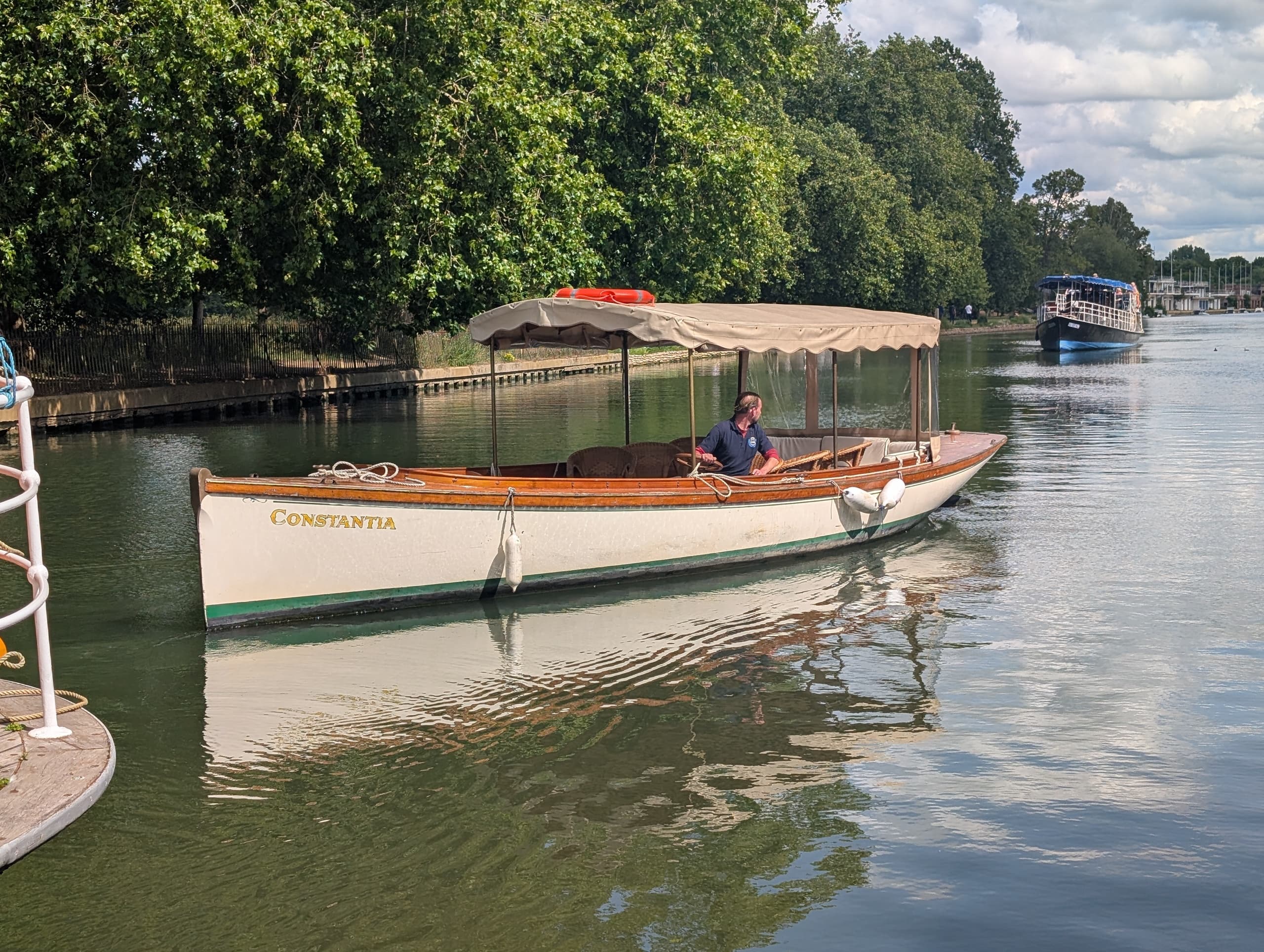 Afternoon Tea on the Thames: Salters Steamers' Intimate Oxford Cruise