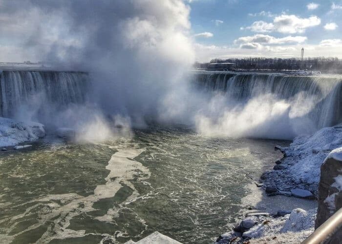 Private Niagara Falls Tour: A Full Day of Water, Geology, and Local History