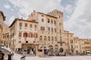 Private Arezzo Tour: 3-Hour Walk Through Piero della Francesca, Medici Fortress & Roman Ruins