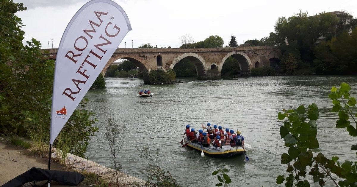 Rafting the Tiber: A Unique Urban Adventure in Rome’s Heart
