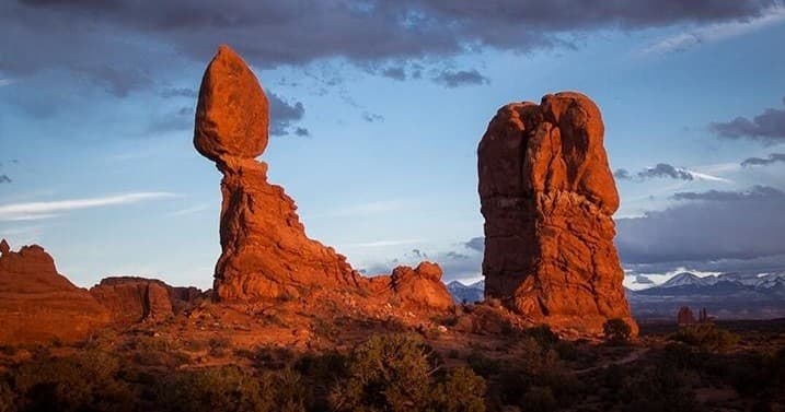 Arches National Park Tour with Desert Solitude in Moab