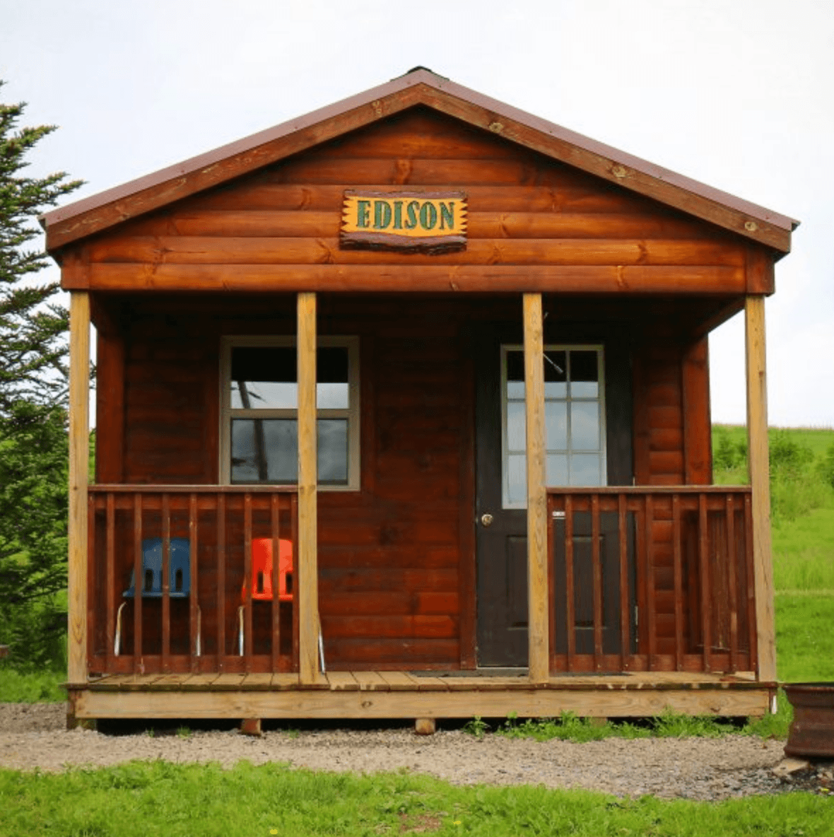 Edison Cabin: Electric Cabin Stays Near Scenic Trails in Andover, NY