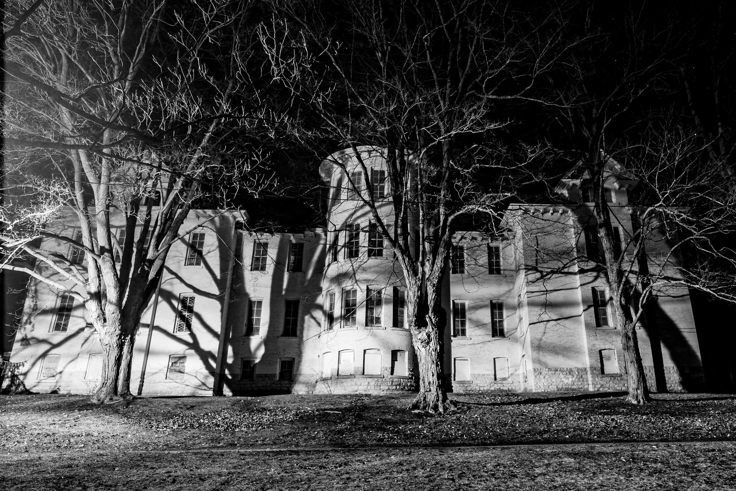 Explore Michigan’s Asylum Twilight Tour in Traverse City