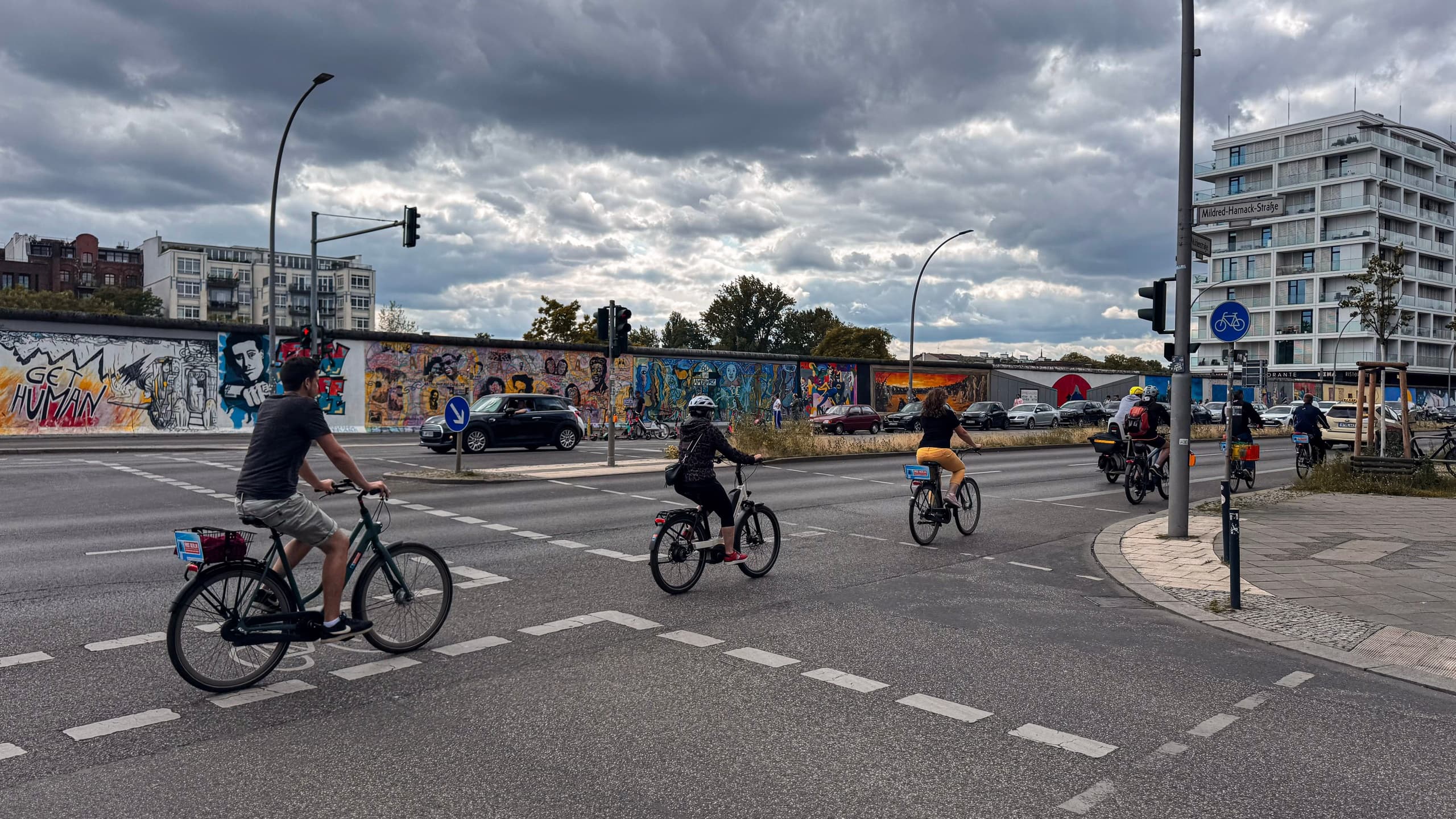 Cycling Tour & Culture in Berlin with FREE BERLIN