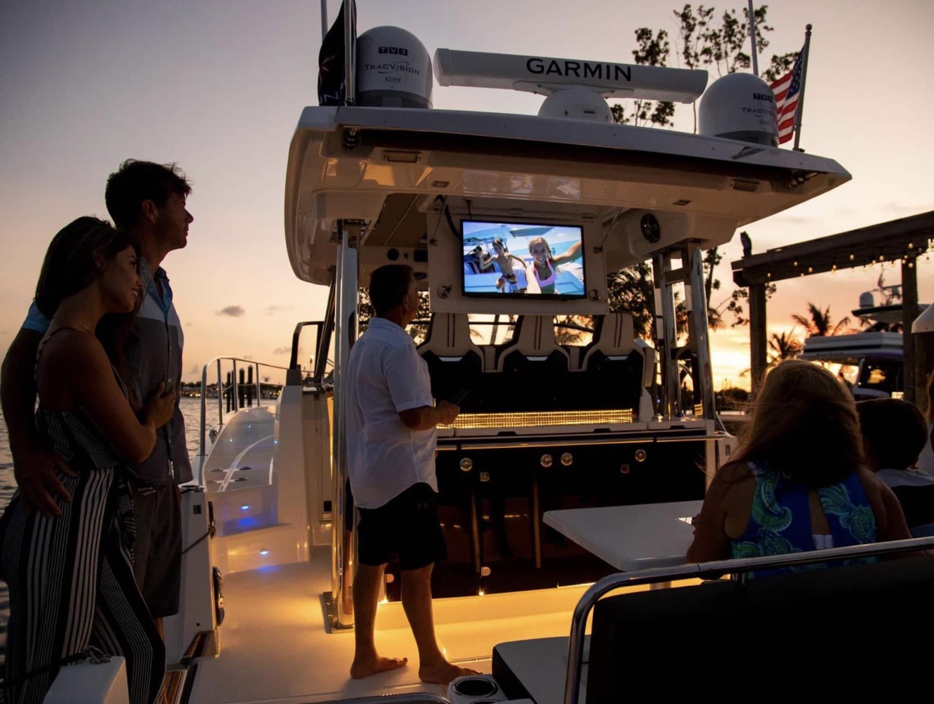 43' Yacht Catalina Adventure: Long Beach Jeanneau Day & Sunset Charters photo 3