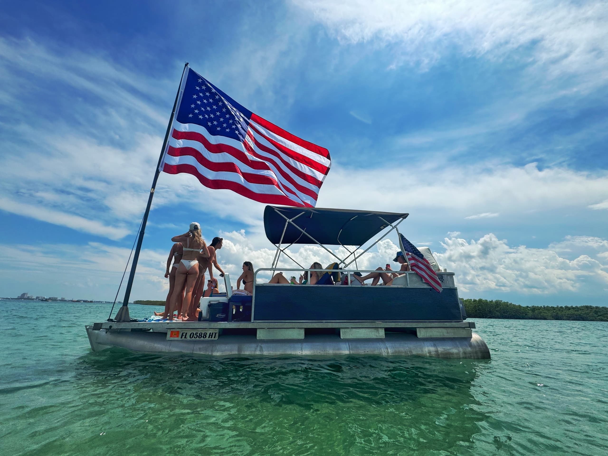 Half Day Charter: Sandbar Hopping & Dolphin Watching in Ponce Inlet