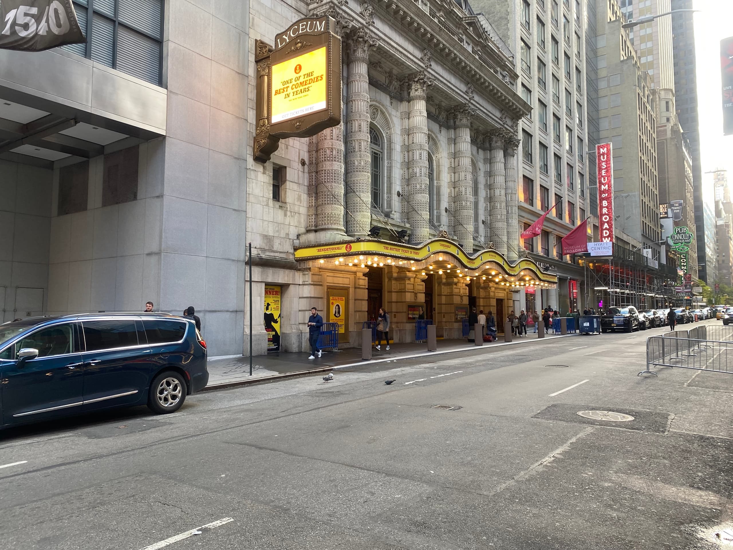 Behind the Curtains: A 90-Minute Broadway History Walking Tour in New York photo 3