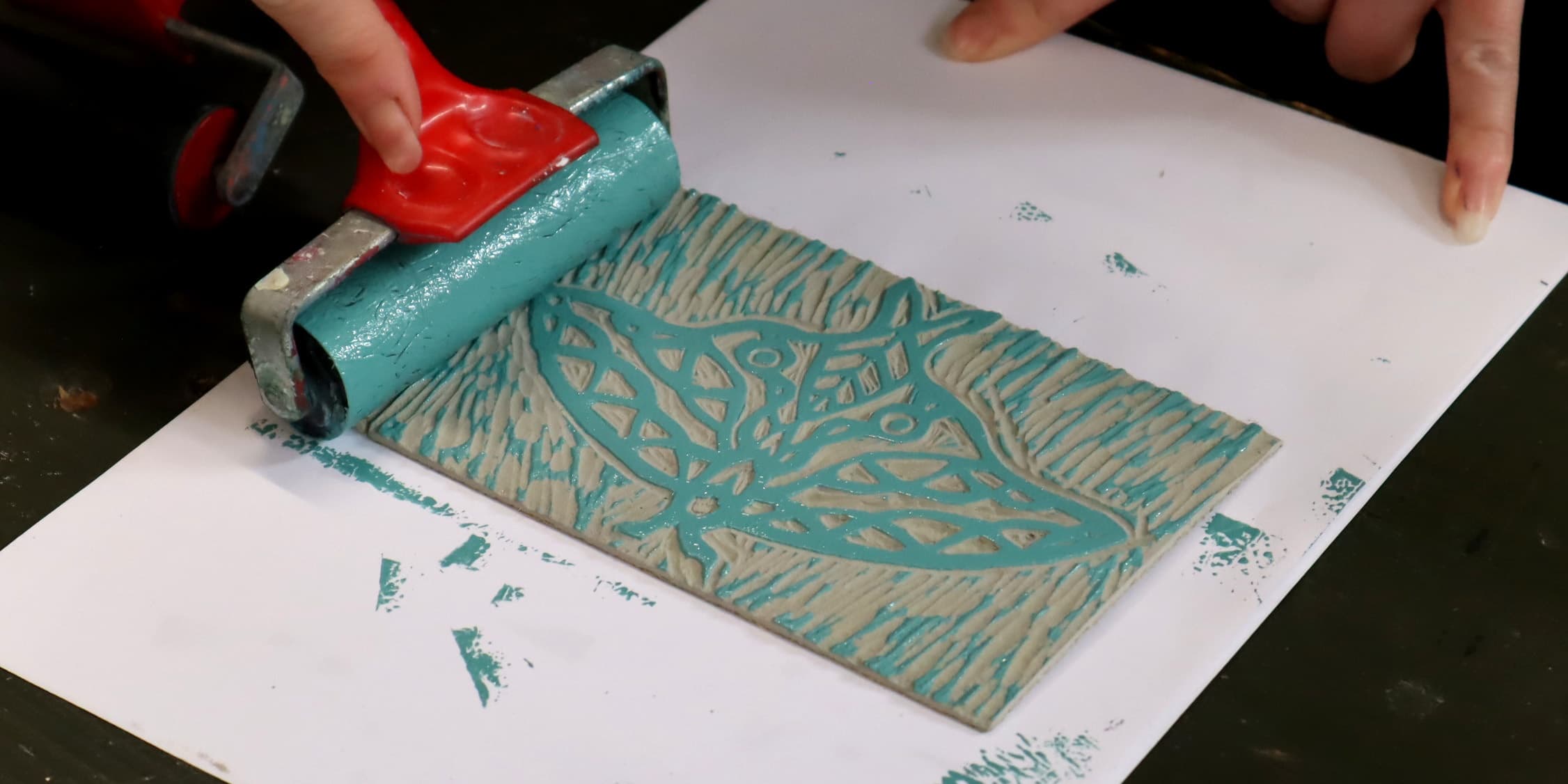 Lino Reduction Cutting Workshop in Nottingham: Hands-On Printmaking at Debbie Bryan photo 3