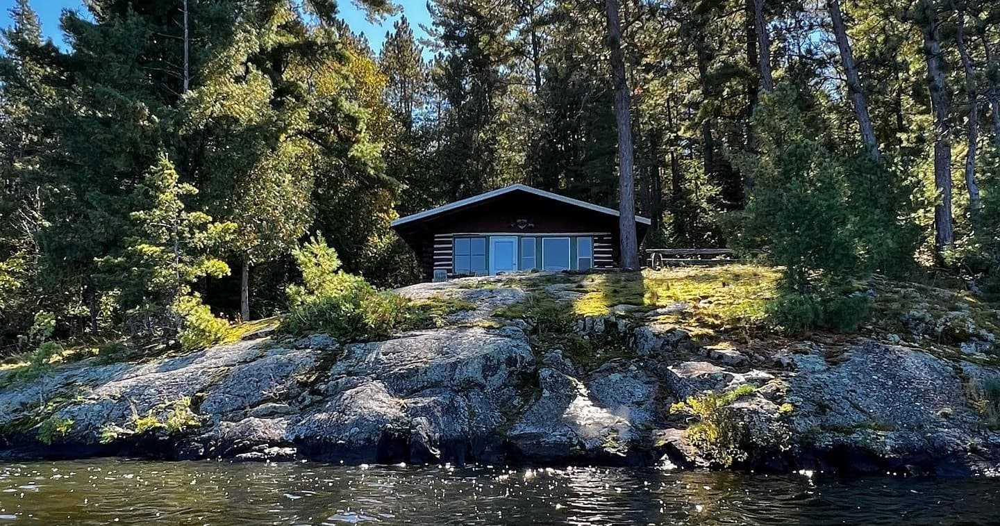 Rustic Cabin & Water Adventures at Rocky Point Cabin