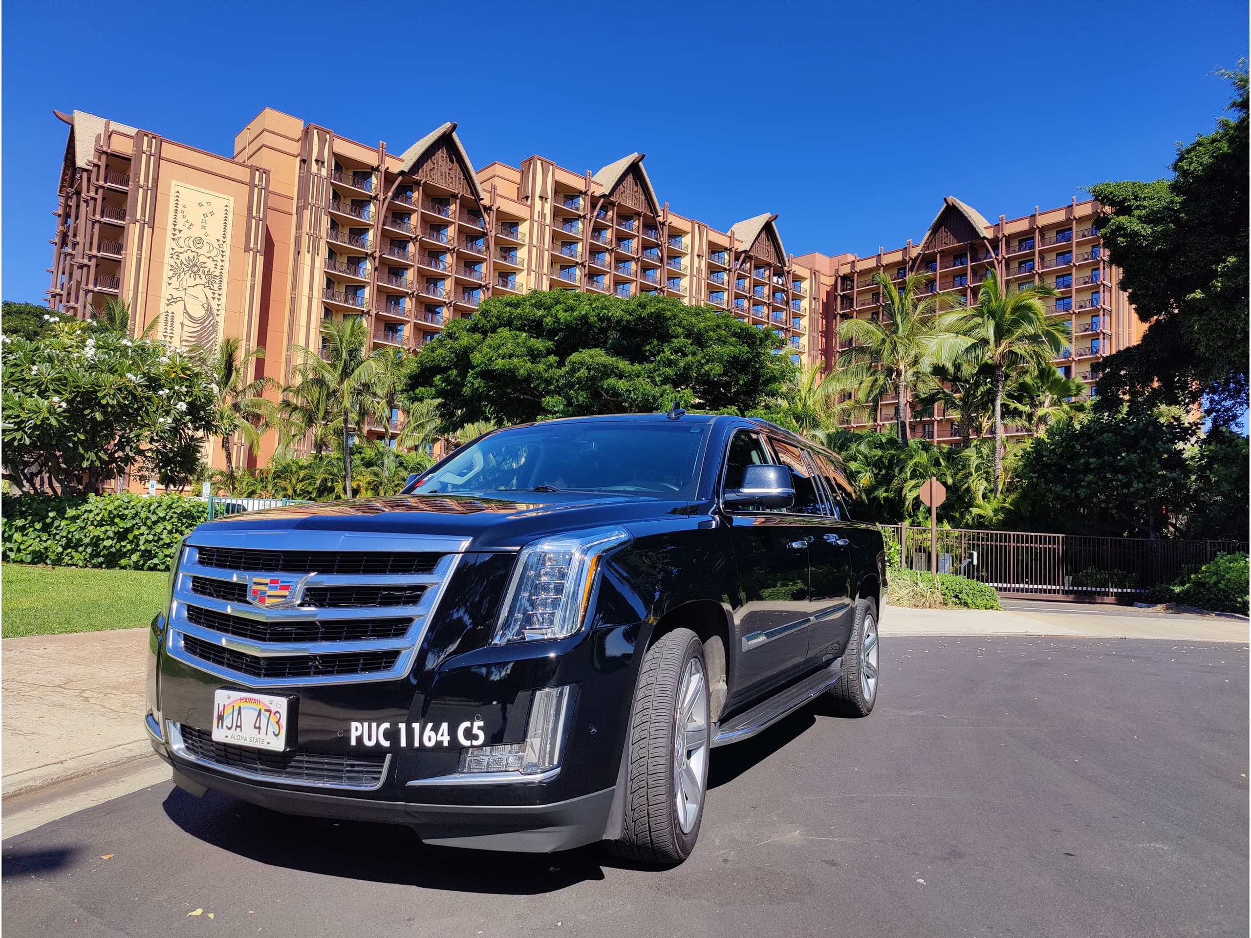 Luxury SUV Airport Transfer: Honolulu to KoOlina Hotels