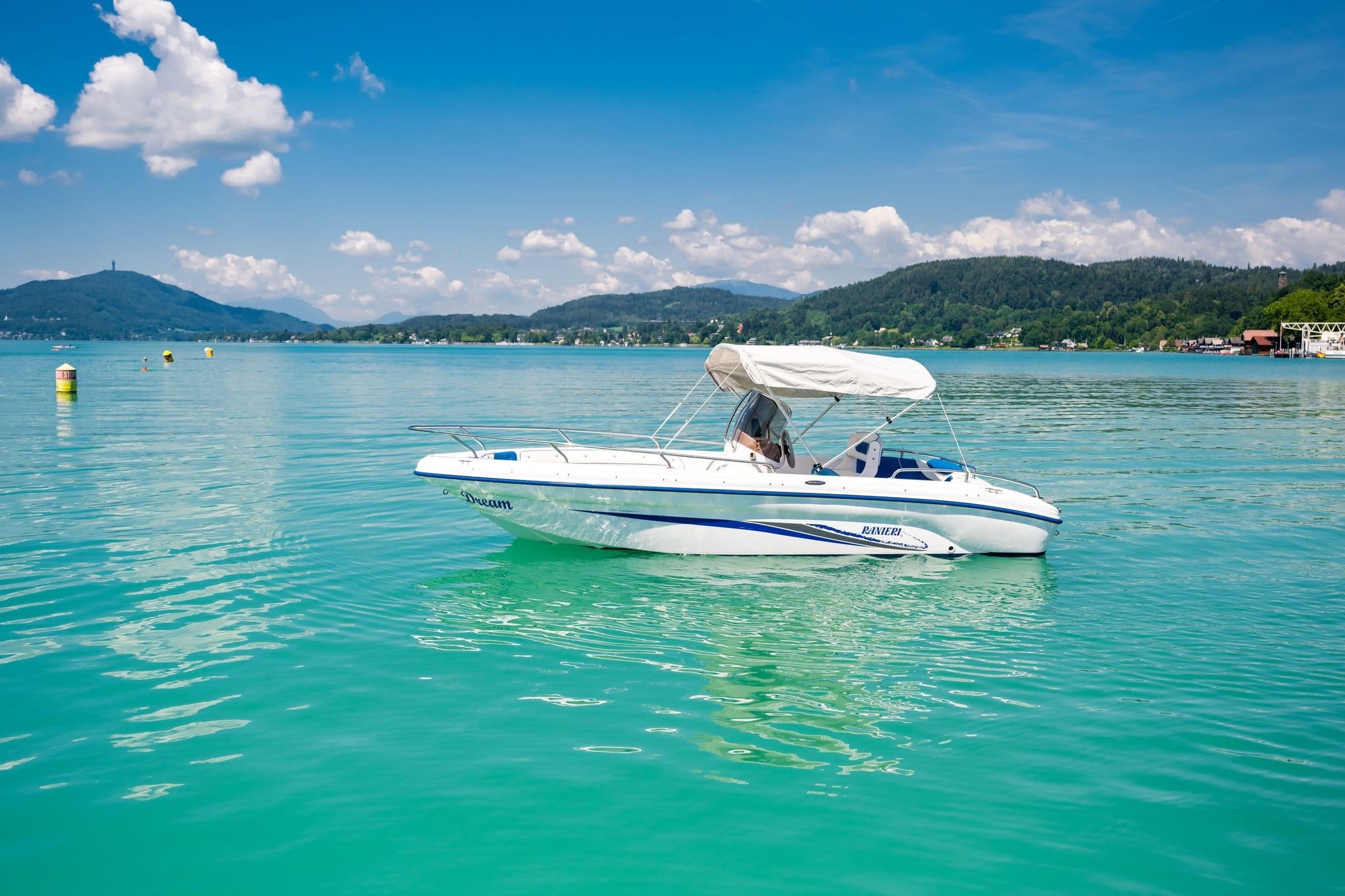 Water Activities: Elektro Badeboot Luxus in Klagenfurt