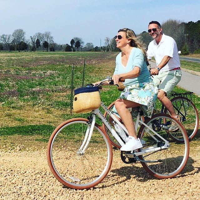 Richmond Bike Rentals with Basket & Bike