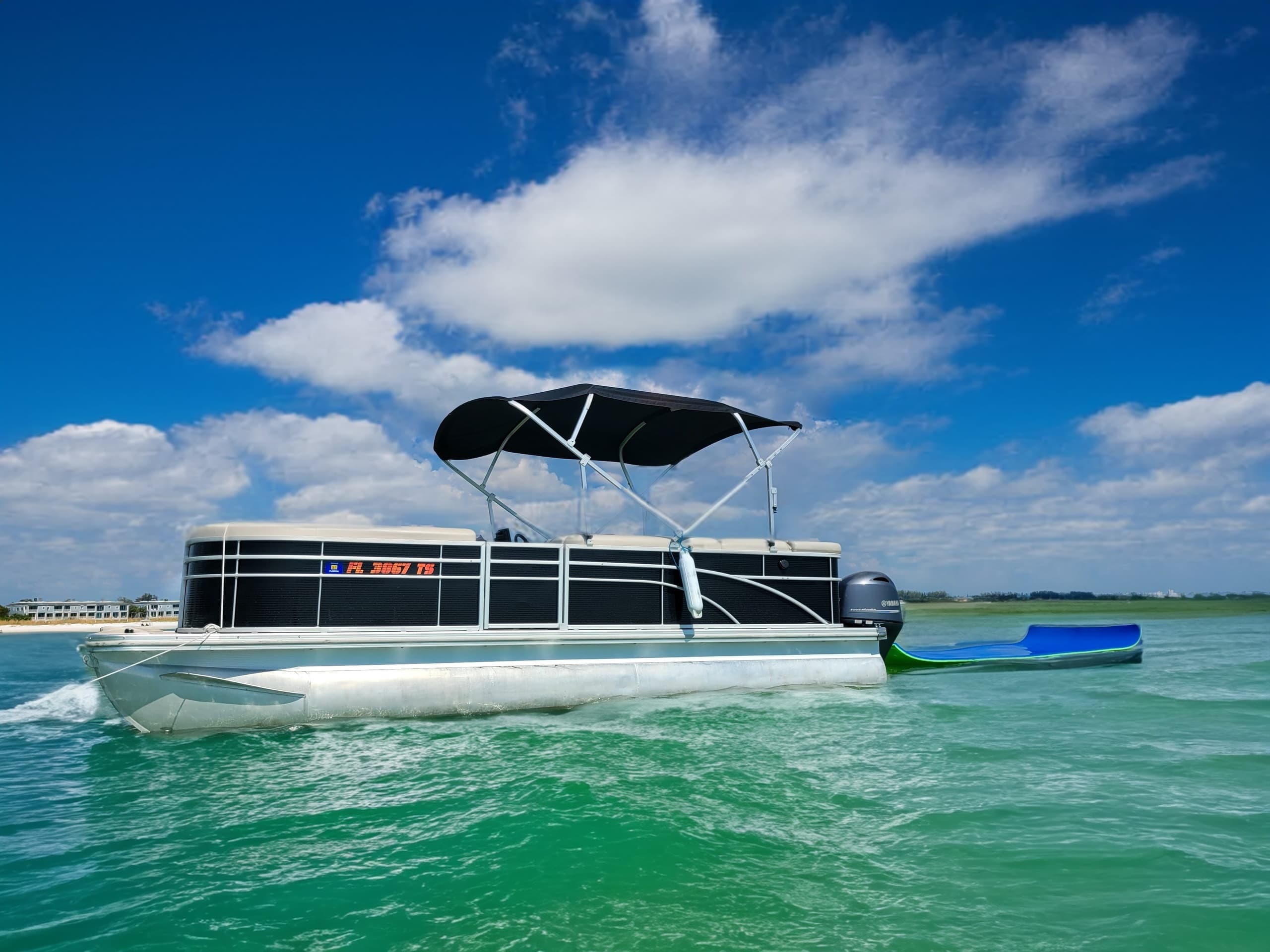 Explore Sarasota Waters on the 21' Bennington Tritoon