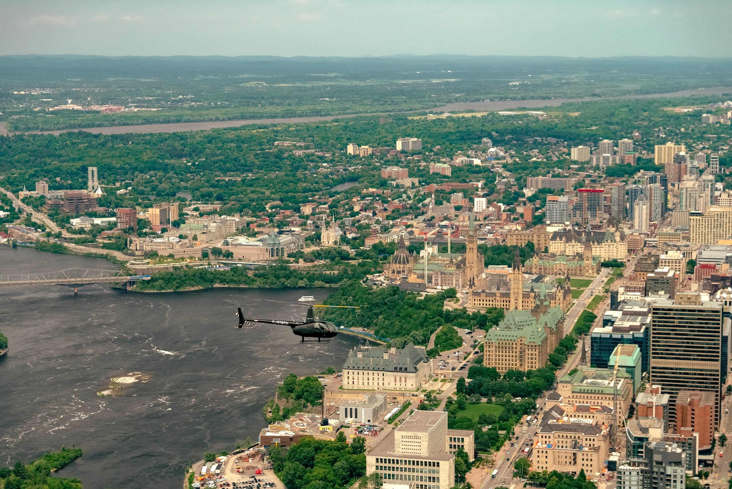 Ottawa Helicopter Tour by Grand Tour - City & Nature Views