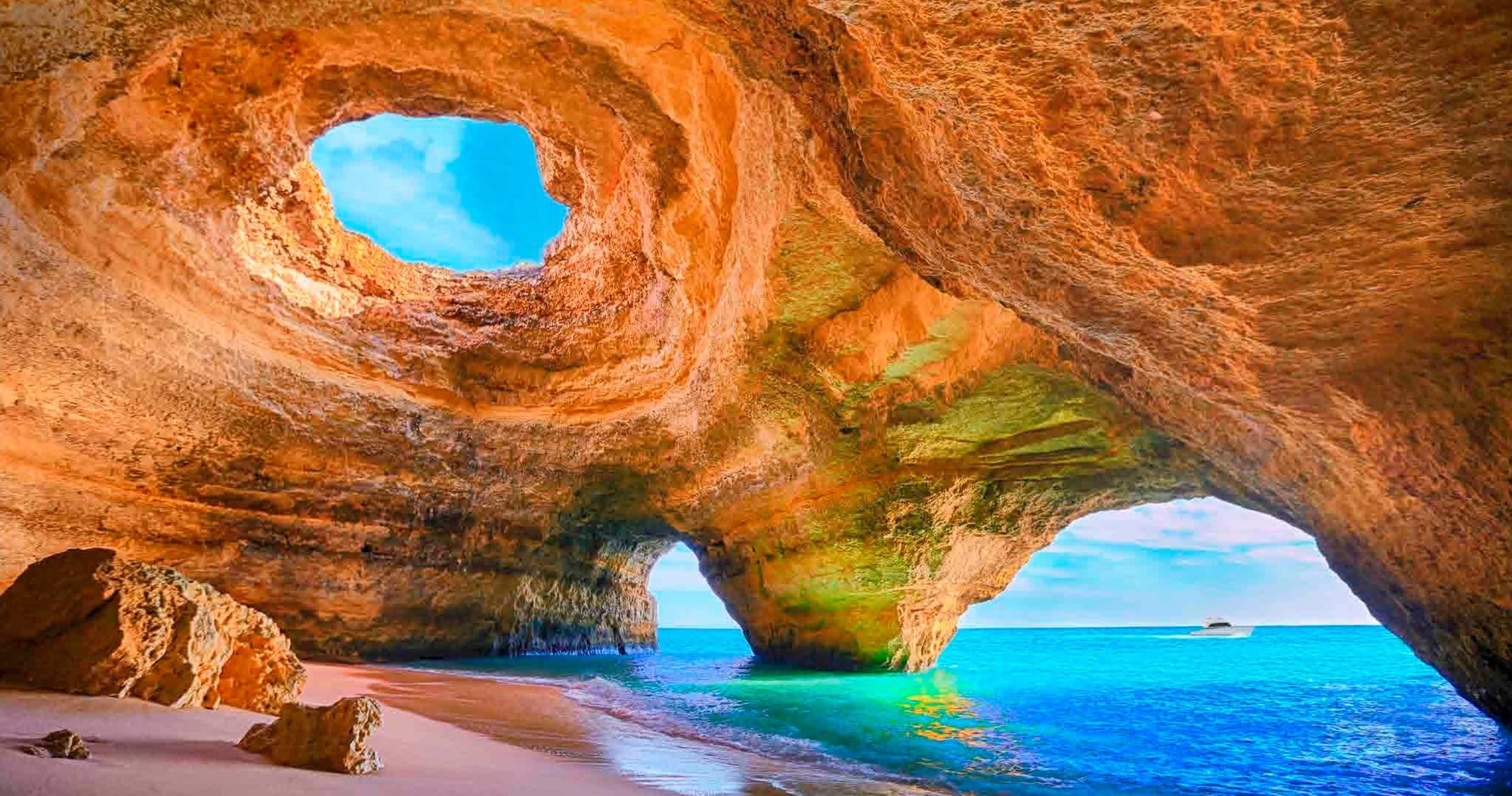 Benagil & Marinha Cave Tour with Benagil Express in Algarve