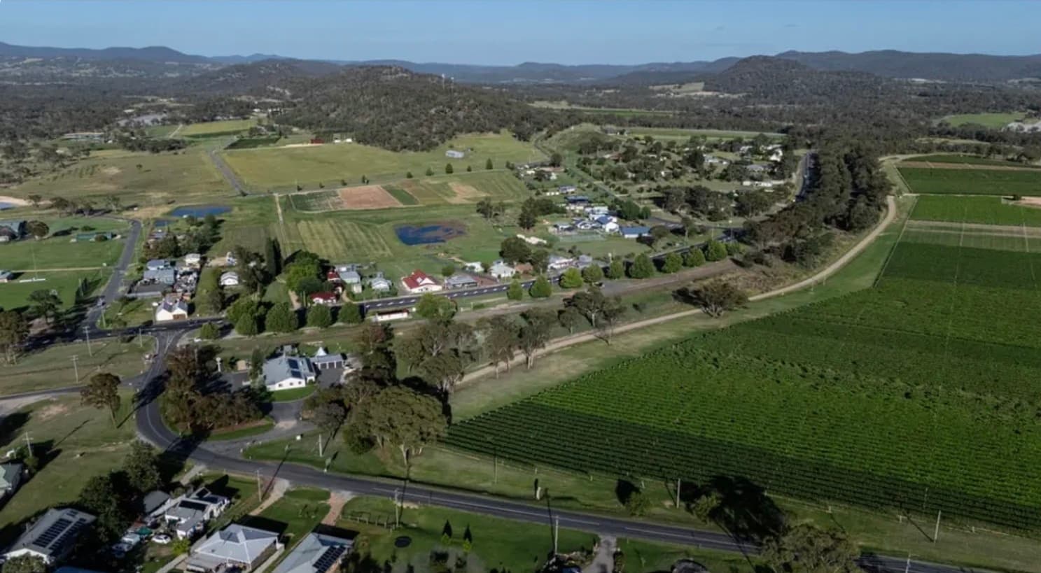 Heritage Train Through the Granite Belt: Downs Explorer Warwick to Ballandean Day Trip photo 3