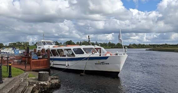 Water Activities & Moon River Cruises: Unique Private Boat Experience