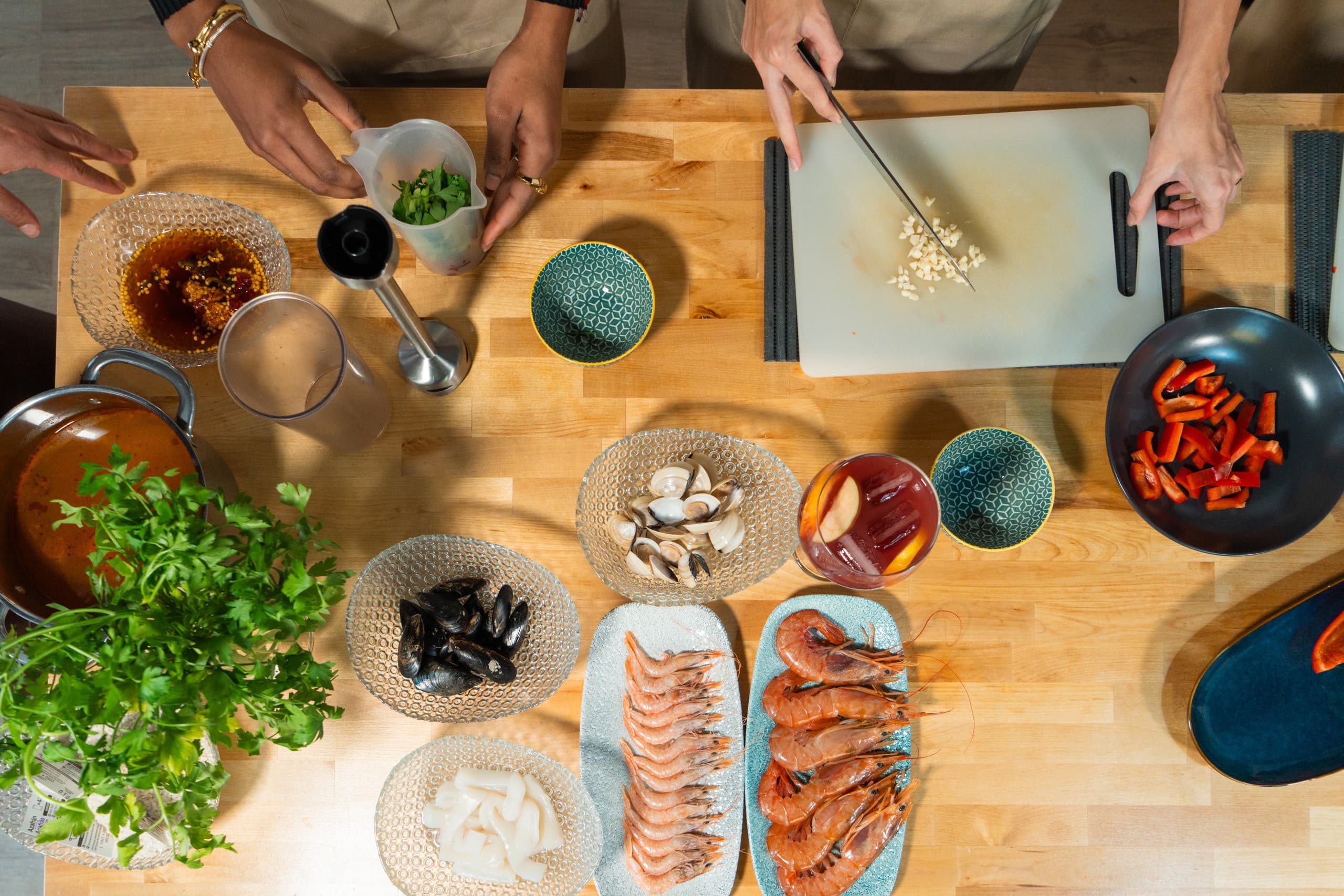 Market-to-Paella: Madrid Workshop at Mercado de La Cebada with Wine Pairing