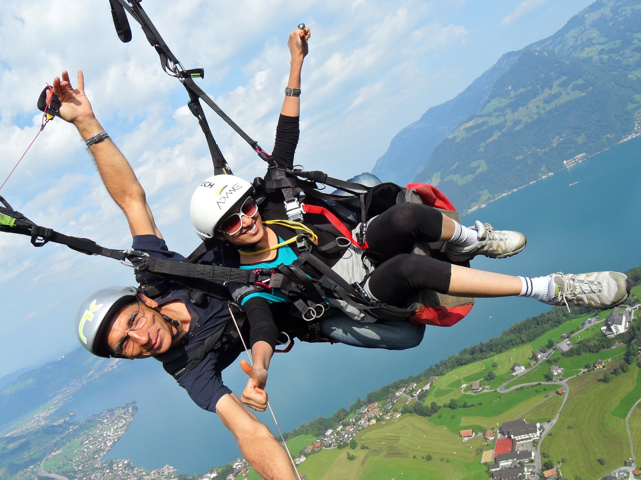 Paragliding Adventures with Paragliding Luzern in Switzerland