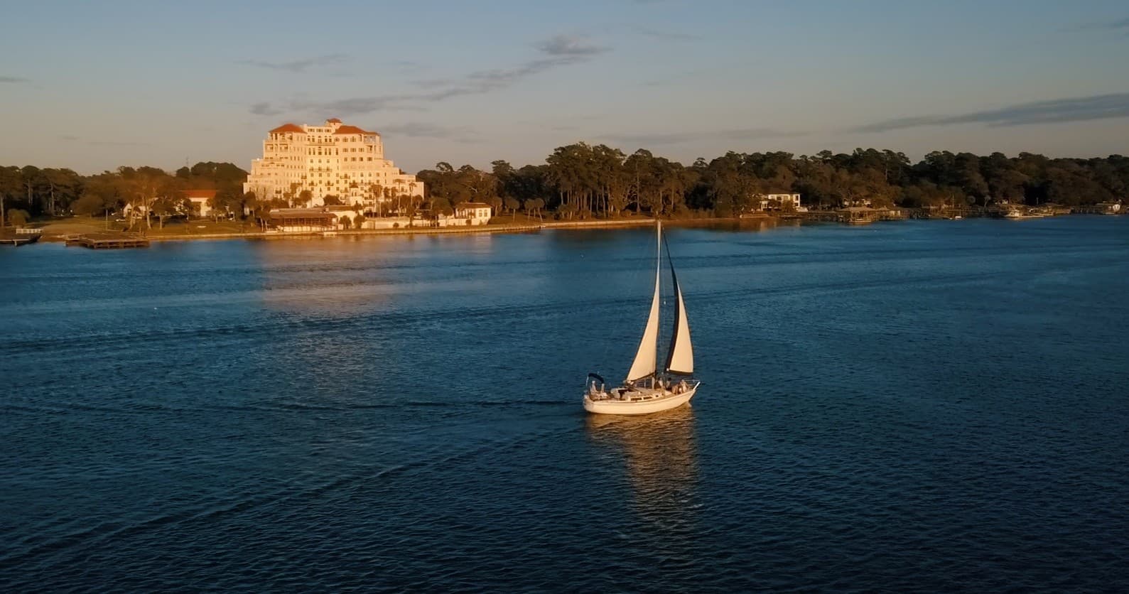 Explore Savannah’s Coastline with a Private Sailing Charter