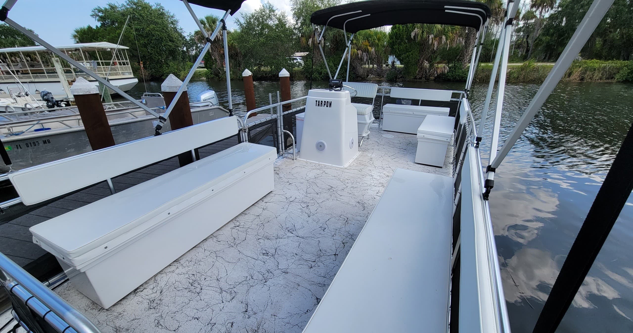 Full Day Pontoon Rental in Crystal River, Florida