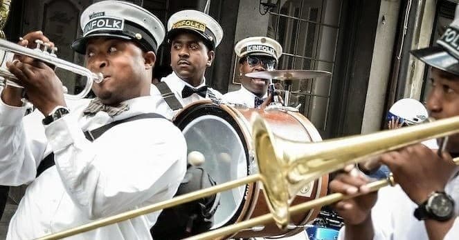 Experience New Orleans’ Frenchmen Street: The Ultimate Live Music Pub Crawl