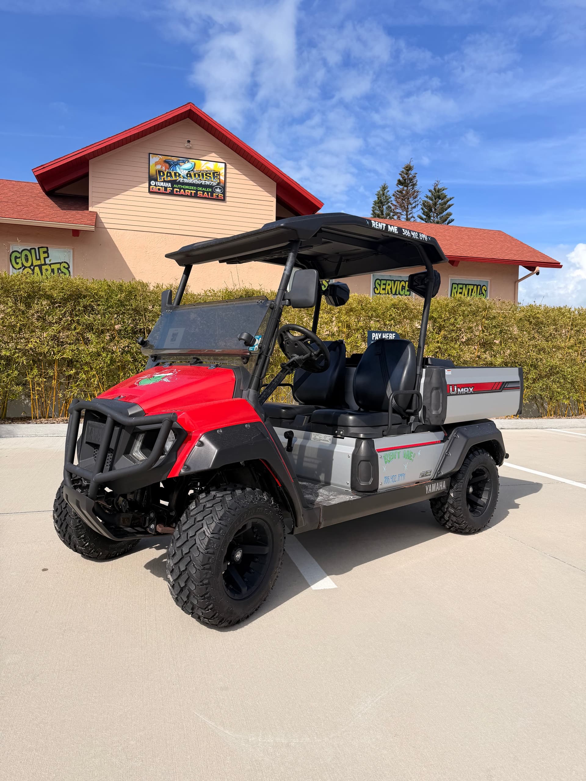 Roll Through New Smyrna Beach: 2 Passenger Golf Cart w/ Speaker Rental photo 1