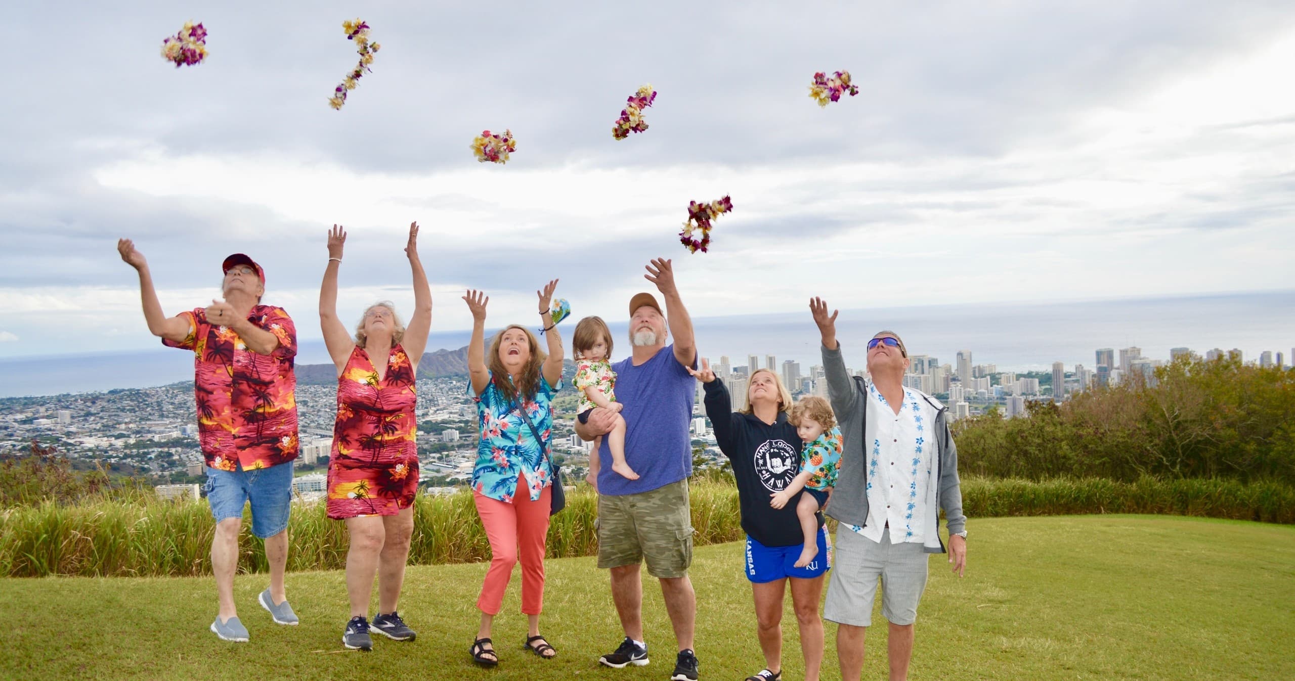 Private Island Tour by Trans Luxury Tours Hawaii in Honolulu