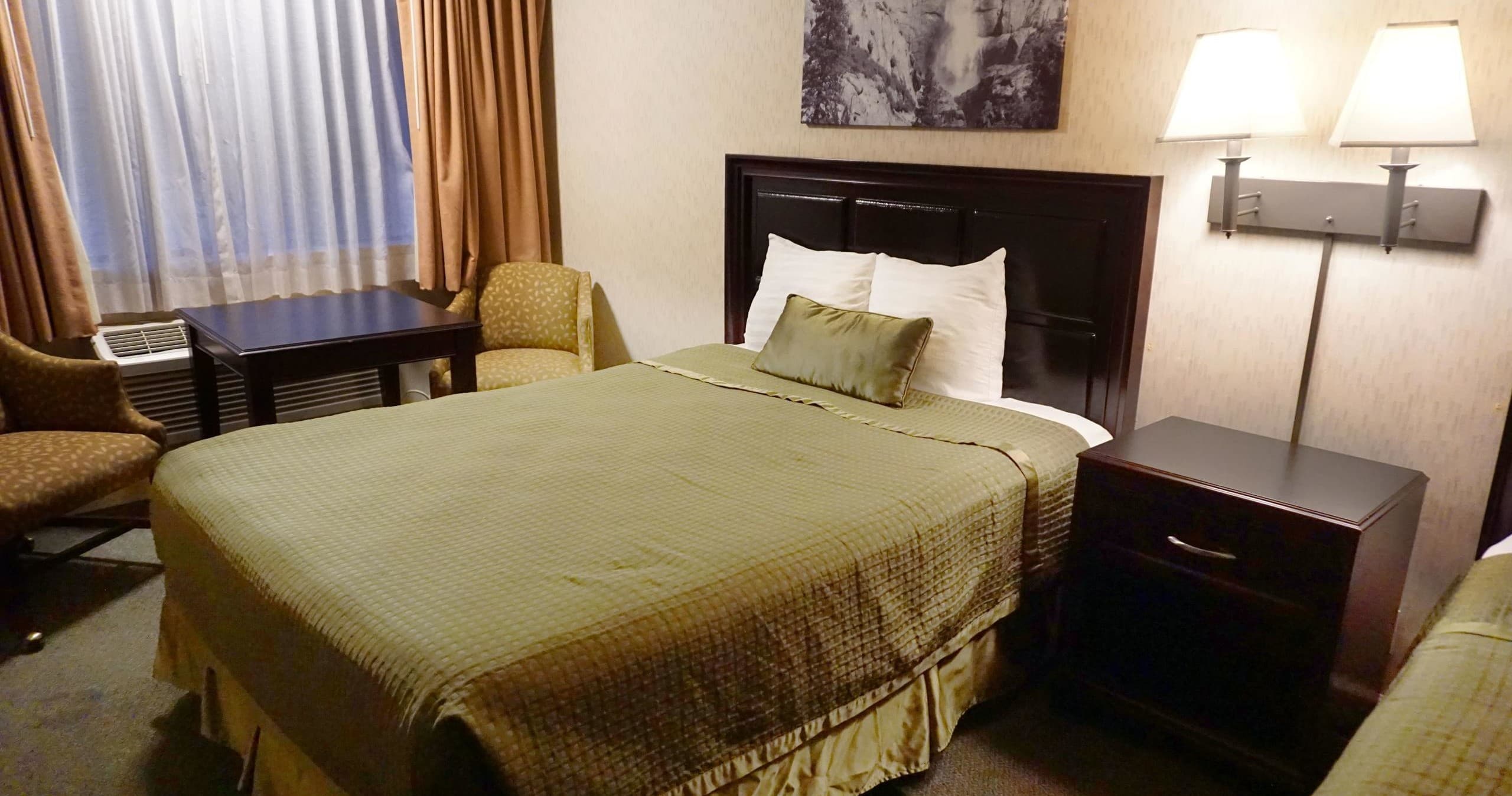 Yosemite 3 Day Tour with Cedar Lodge Stay in San Bruno