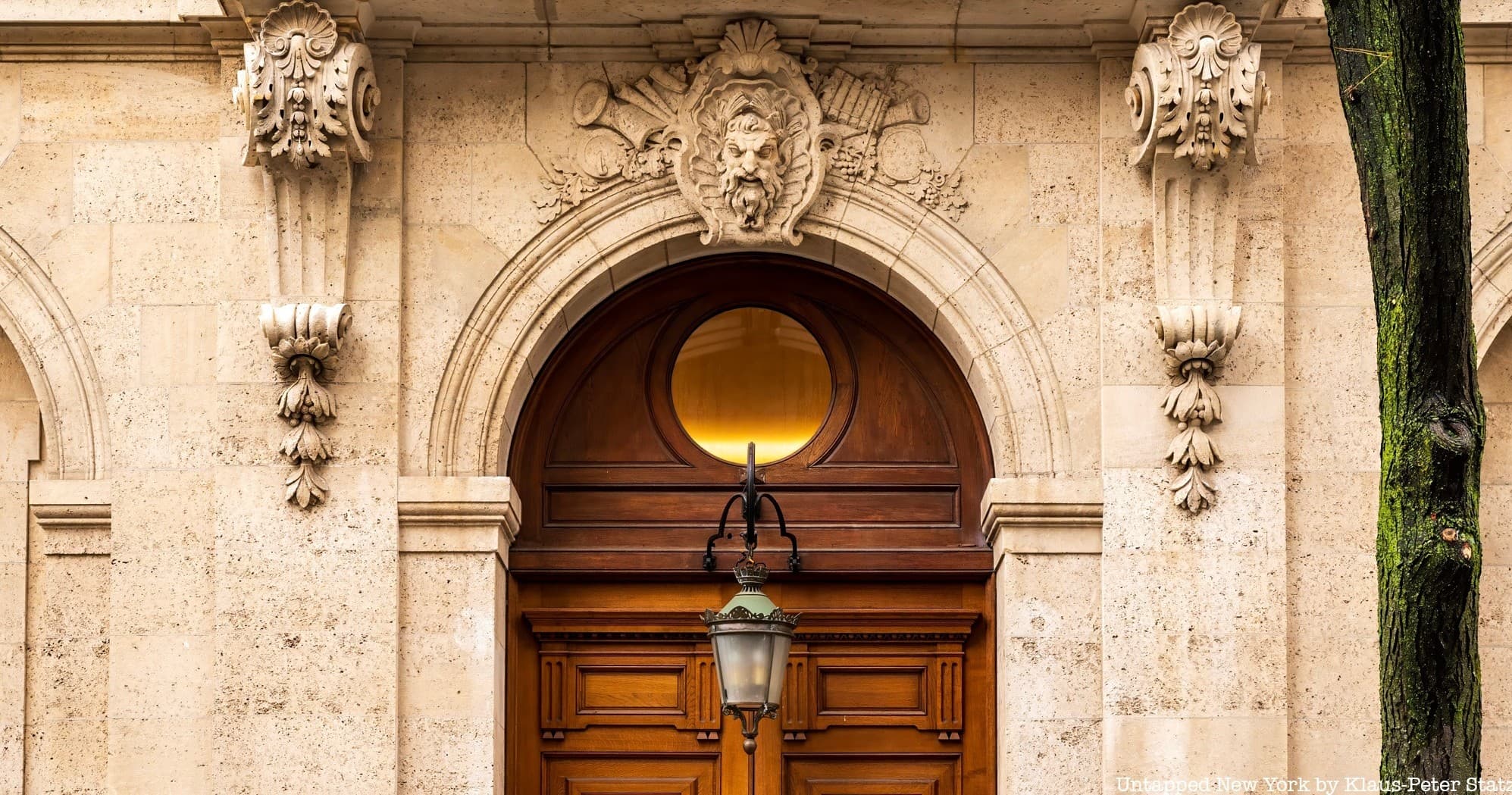Tracing New York's Jewish Gilded Age: Private Upper East Side Tour photo 2