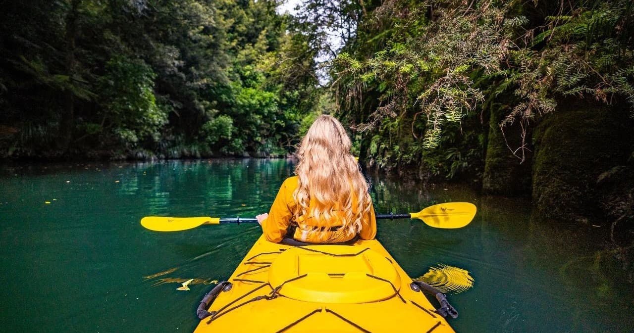 Paddle Lake McLaren: Kayak Through Mangapapa Canyon Near Tauranga