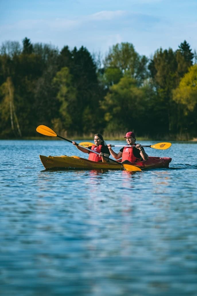 Tandem Kayaking the Kalamazoo River: Stable Two-Person Rentals in Saugatuck
