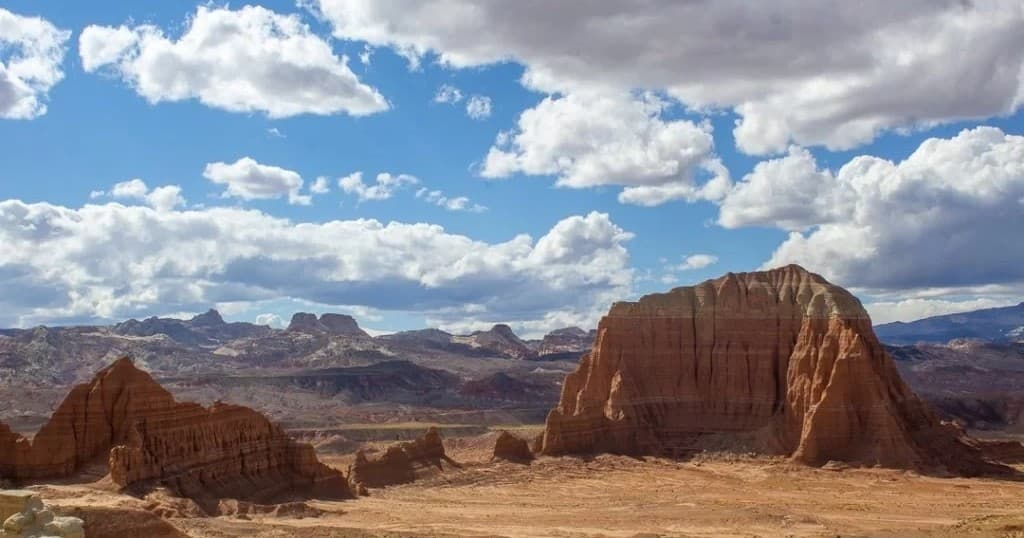 Luxury Outdoor Adventure at Desert Solitude: Utah's Four-Day Canyon Tour