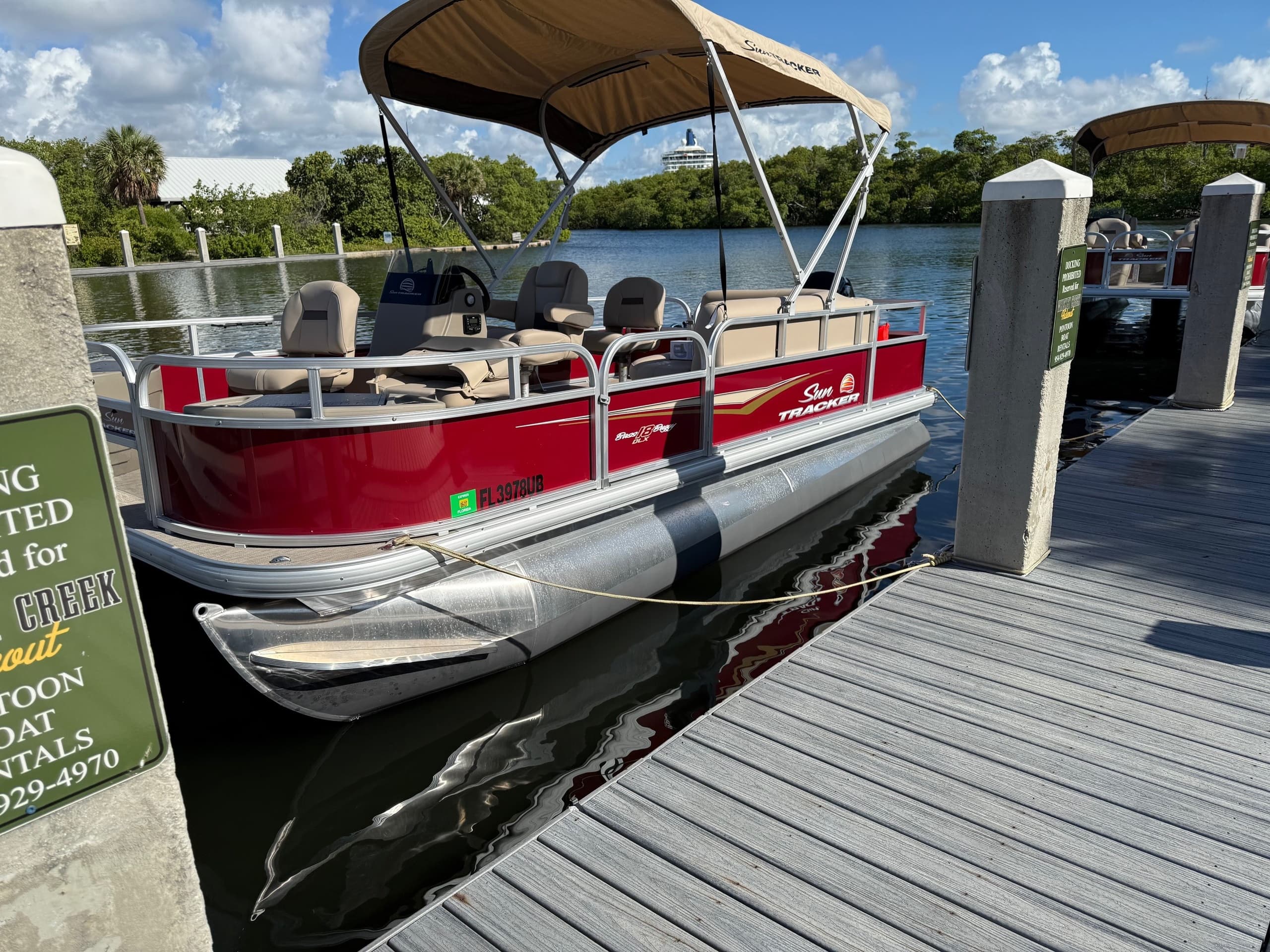 Explore Dania Beach Waters with an 18ft Pontoon Boat Half-Day Rental