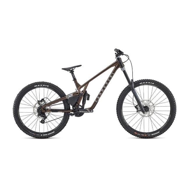 Downhill Biking with Commencal Supreme at Åre Bike Park