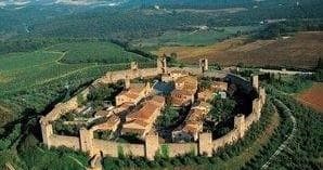 Vernaccia Wine Tour with We Like Tuscany s.a.s.