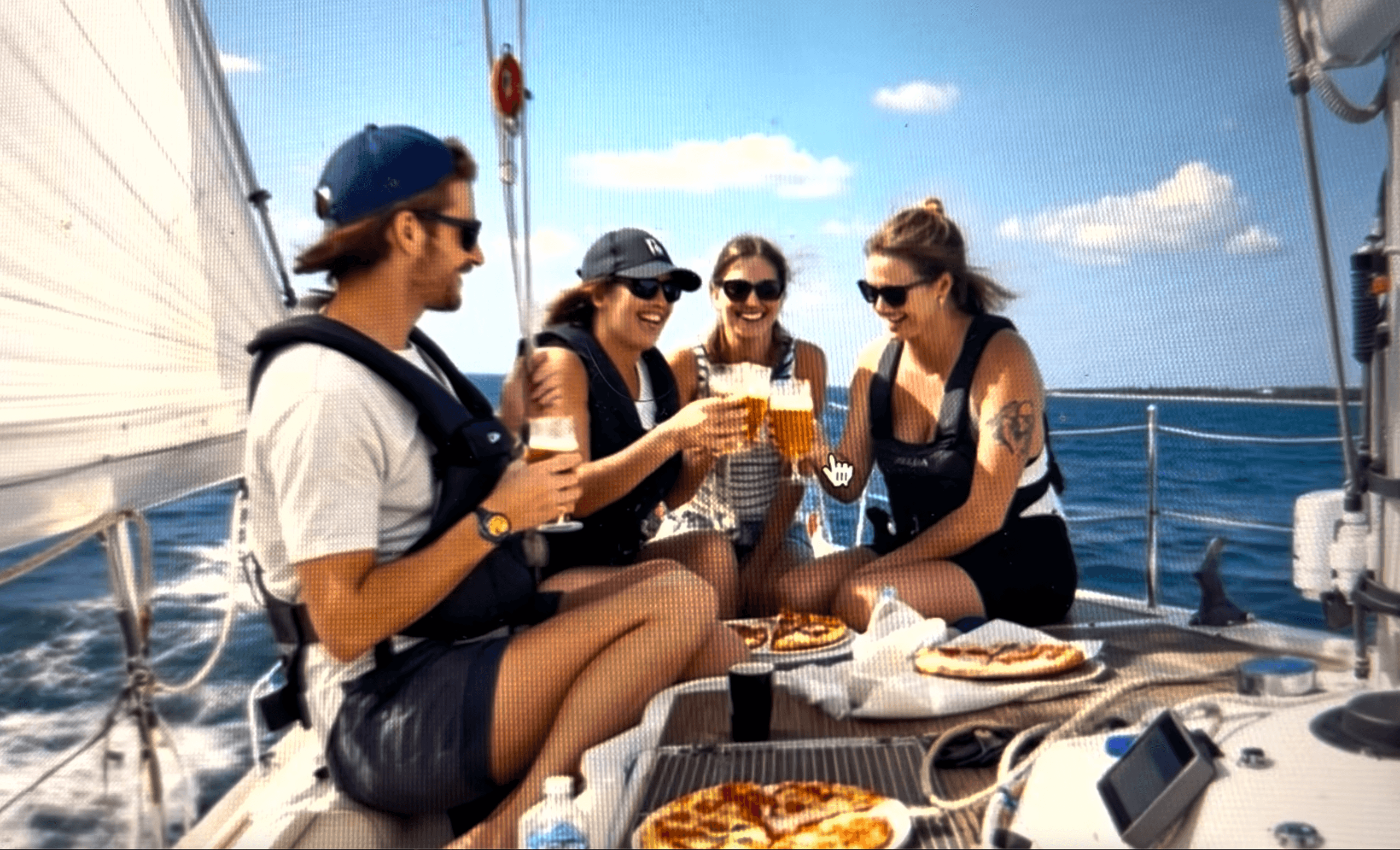 Pizza and Pint Sail: A Two-Hour Coastal Cruise from Barcelona