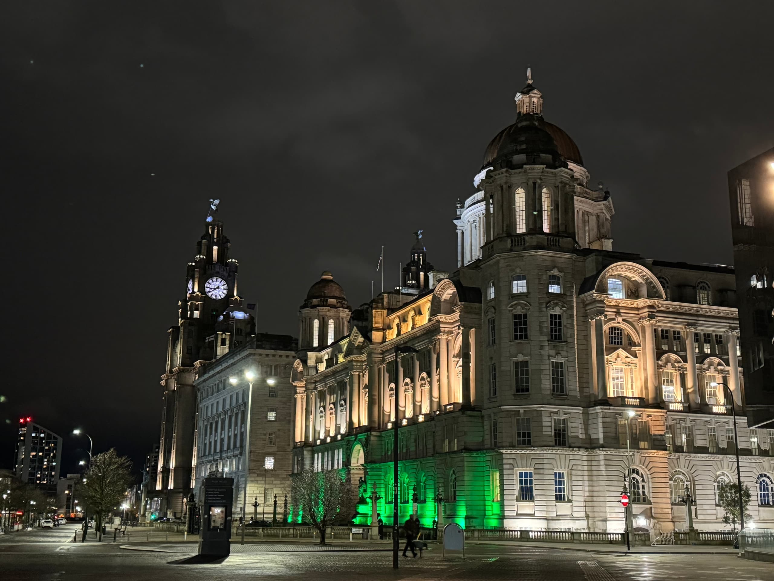 Liverpool Highlights & Mersey Ferry: Full-Day Guided City Tour photo 1